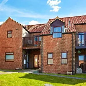  Holiday home Berry Banks
